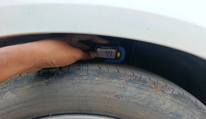 2022 Maruti Celerio VXI AMT, Petrol, Automatic, 14,601 km, tyre