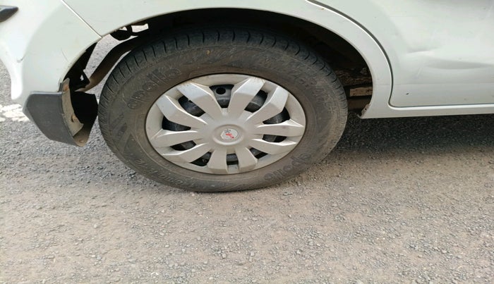 2019 Maruti Alto 800 LXI, Petrol, Manual, 95,512 km, tyre