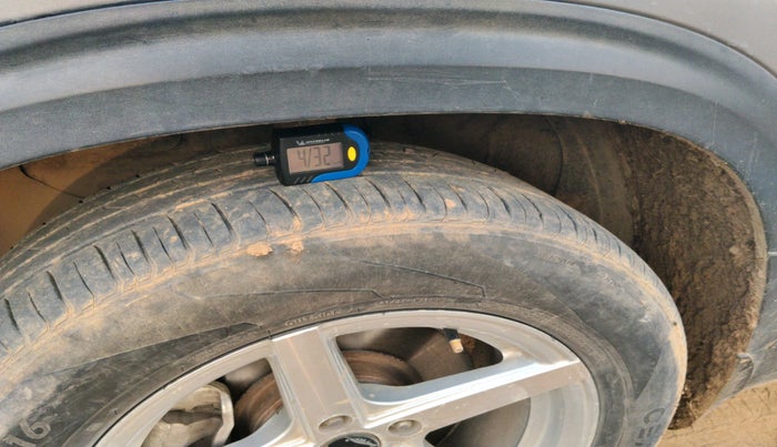 2019 KIA SELTOS HTE 1.5 DIESEL, Diesel, Manual, 1,46,884 km, tyre