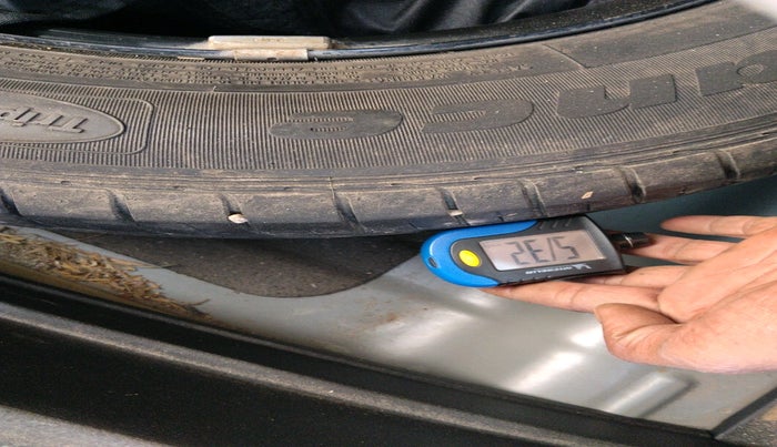 2019 KIA SELTOS HTE 1.5 DIESEL, Diesel, Manual, 1,46,884 km, tyre