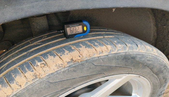 2019 KIA SELTOS HTE 1.5 DIESEL, Diesel, Manual, 1,46,884 km, tyre