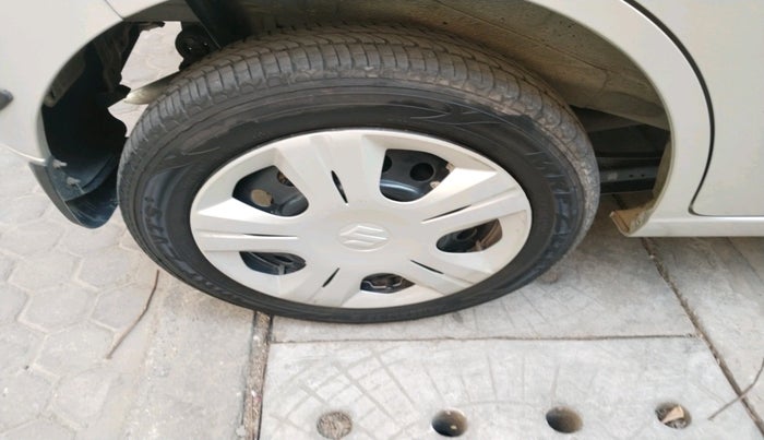 2016 Maruti Wagon R 1.0 VXI, Petrol, Manual, 33,700 km, tyre