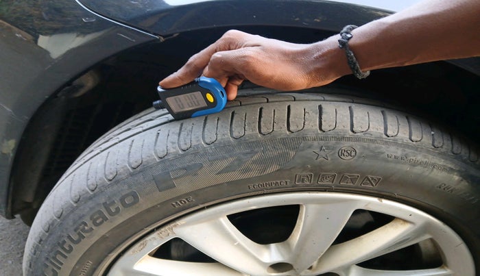 2011 BMW 5 Series 520D 2.0, Diesel, Automatic, 92,518 km, tyre