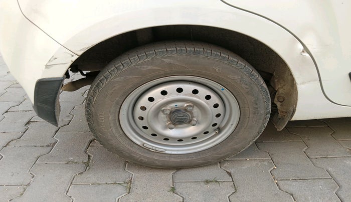 2021 Maruti New Wagon-R LXI CNG 1.0, Petrol, Manual, 85,866 km, tyre