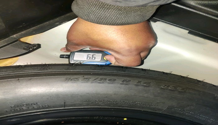 2023 Maruti Swift VXI, Petrol, Manual, 27,388 km, tyre