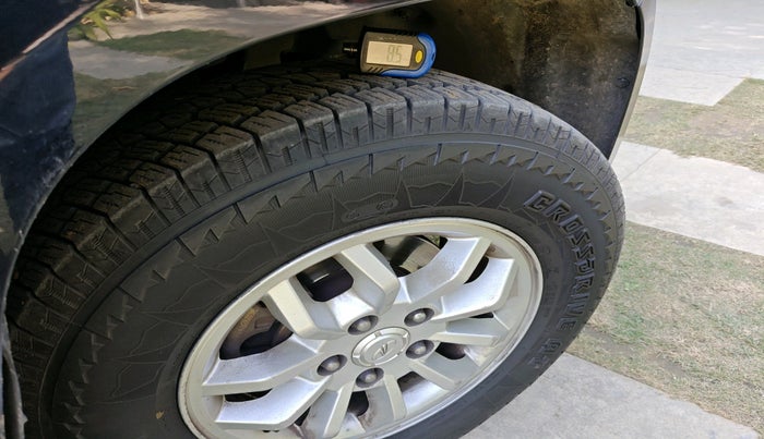 2016 Mahindra TUV300 T8, Diesel, Manual, 1,25,965 km, tyre