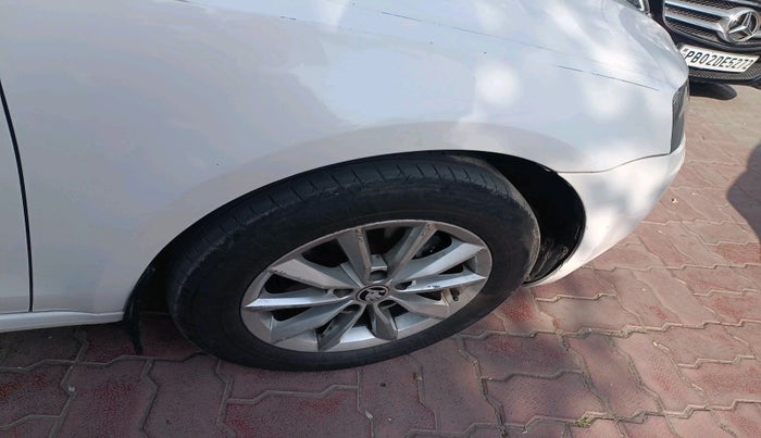 2016 Skoda Octavia 2.0 TDI CR STYLE PLUS AT, Diesel, Automatic, 1,69,084 km, tyre