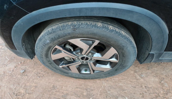 2022 KIA SONET HTX 1.5, Diesel, Manual, 53,862 km, tyre