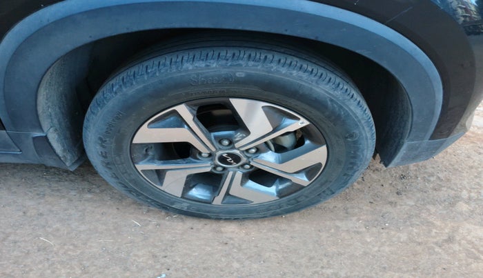 2022 KIA SONET HTX 1.5, Diesel, Manual, 53,862 km, tyre