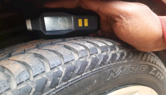 2013 Maruti Alto K10 VXI, Petrol, Manual, 34,248 km, tyre