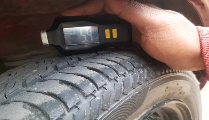 2013 Maruti Alto K10 VXI, Petrol, Manual, 34,248 km, tyre