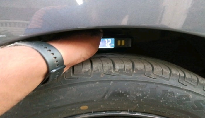 2017 Hyundai Grand i10 MAGNA 1.2 KAPPA VTVT, Petrol, Manual, 1,19,065 km, tyre