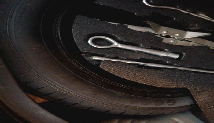 2017 Honda WR-V 1.2L I-VTEC VX MT, Petrol, Manual, 74,177 km, tyre