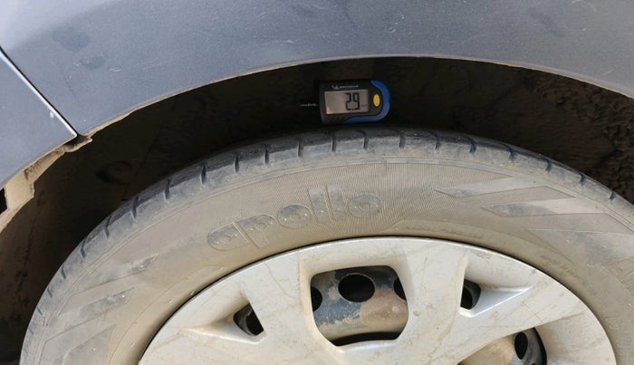 2014 Hyundai Grand i10 MAGNA 1.1 CRDI, Diesel, Manual, 75,740 km, tyre