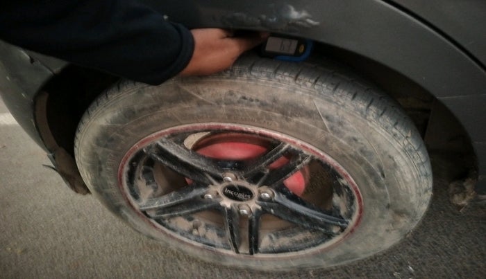 2012 Chevrolet Beat LS PETROL, Petrol, Manual, 84,870 km, tyre