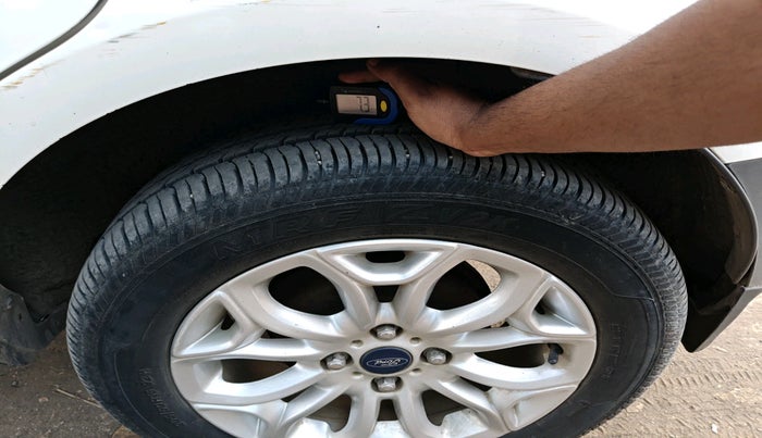 2017 Ford Ecosport TITANIUM 1.5L PETROL, Petrol, Manual, 39,251 km, tyre