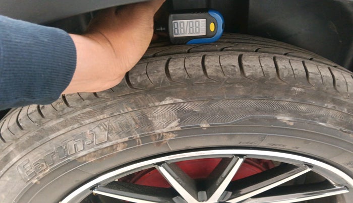 2022 Skoda KUSHAQ ACTIVE 1.0L TSI MT, Petrol, Manual, 31,137 km, tyre