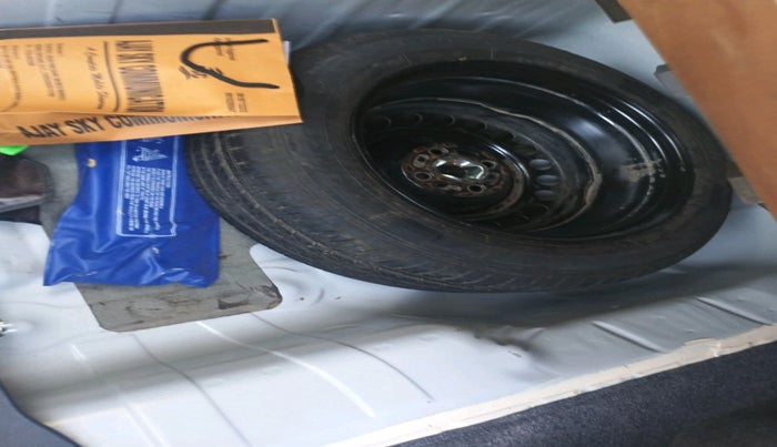 2023 Honda City 1.5L I-VTEC SV, Petrol, Manual, 12,757 km, tyre