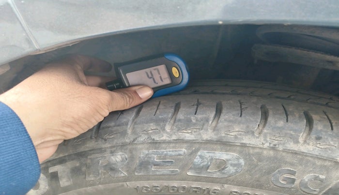 2024 Tata ALTROZ XM PLUS PETROL, Petrol, Manual, 41,983 km, tyre