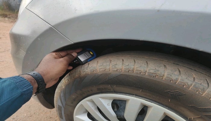 2021 Maruti Dzire VXI, Petrol, Manual, 40,405 km, tyre