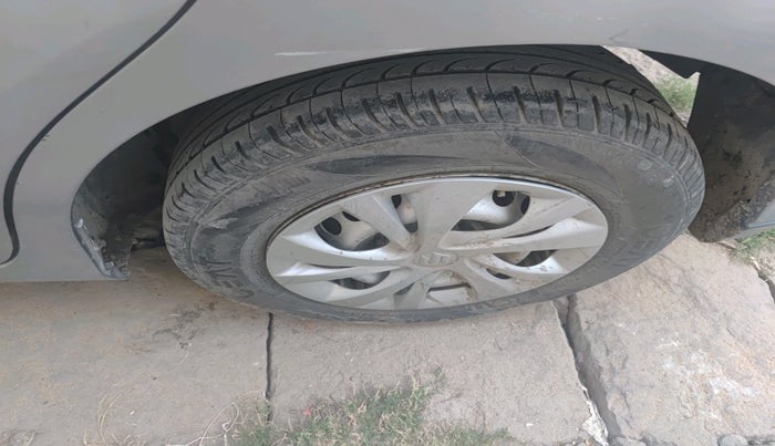 2019 Honda Amaze 1.5L I-DTEC E, Diesel, Manual, 1,32,698 km, tyre