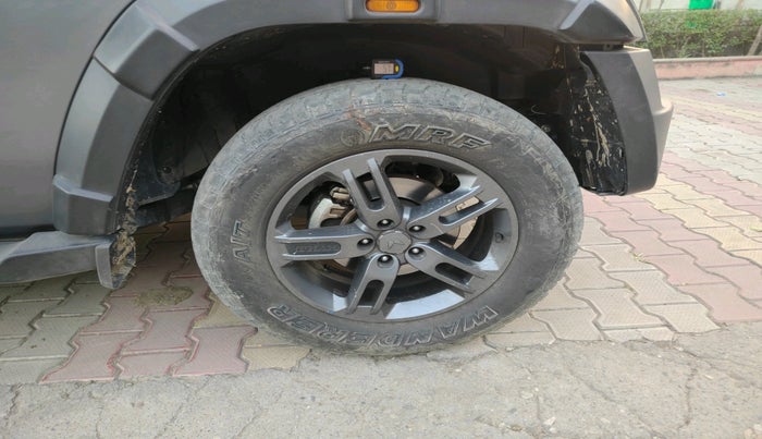 2023 Mahindra Thar LX HARD TOP 4WD MT, Diesel, Manual, 49,542 km, tyre