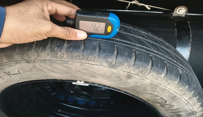 2014 Hyundai Grand i10 ASTA 1.2 KAPPA VTVT, Petrol, Manual, 87,029 km, tyre