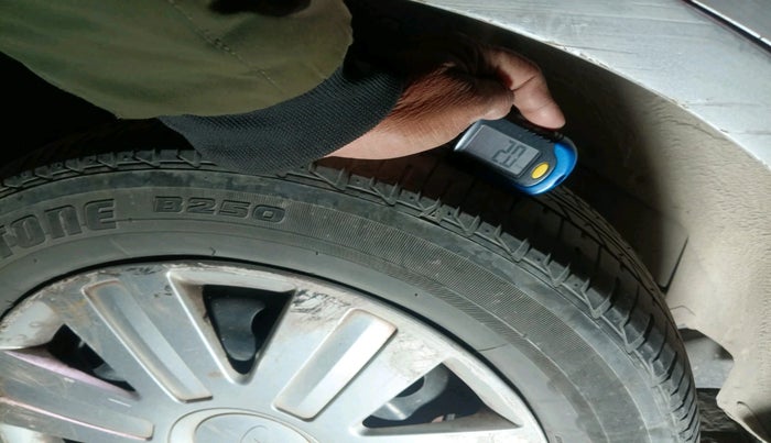 2011 Ford Figo EXI 1.2 PETROL, Petrol, Manual, 84,704 km, tyre