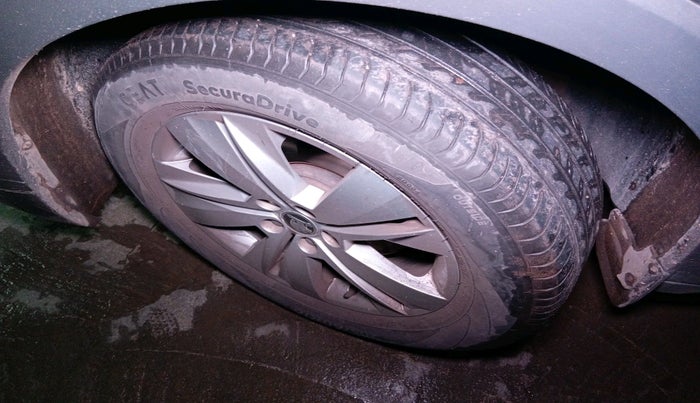 2023 Skoda KUSHAQ AMBITION 1.0L TSI MT, Petrol, Manual, 52,157 km, tyre