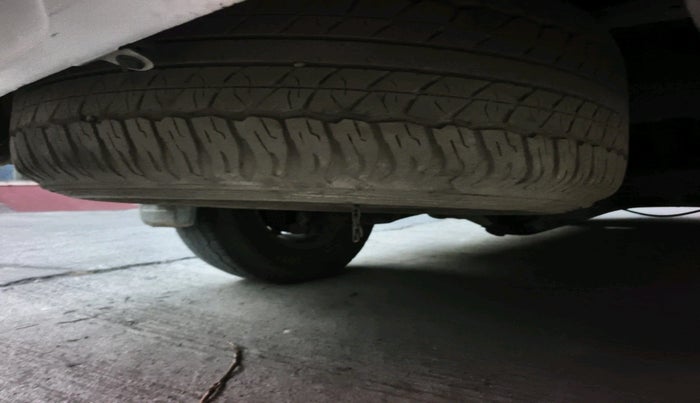 2015 Toyota Fortuner 3.0 4X4 MT, Diesel, Manual, 2,85,775 km, tyre