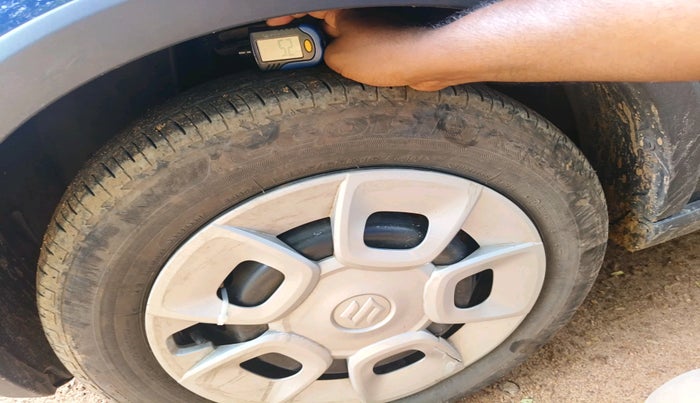 2022 Maruti IGNIS DELTA 1.2 AMT, Petrol, Automatic, 6,597 km, tyre