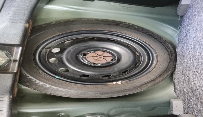 2022 Maruti IGNIS DELTA 1.2 AMT, Petrol, Automatic, 6,597 km, tyre