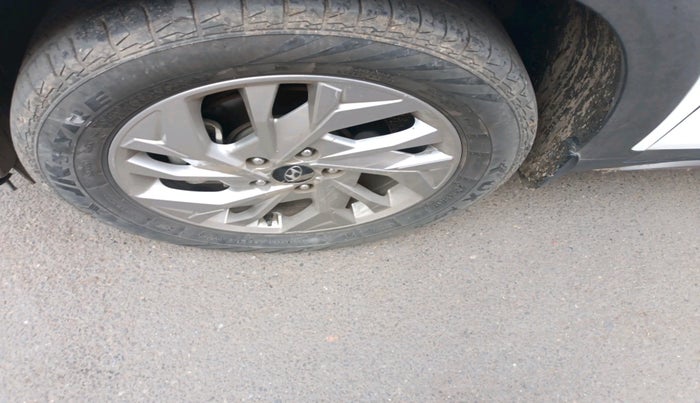 2021 Hyundai Creta SX AT 1.5 DIESEL, Diesel, Automatic, 1,00,956 km, tyre