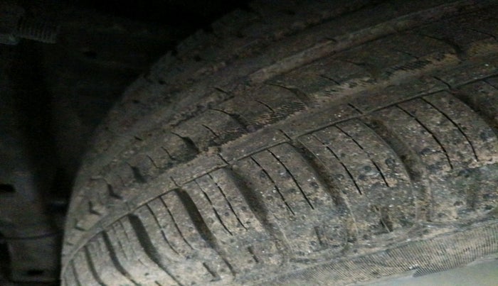 2014 Mahindra XUV500 W8, Diesel, Manual, 89,584 km, tyre