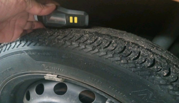 2015 Ford New Figo TREND 1.2 PETROL, Petrol, Manual, 47,525 km, tyre