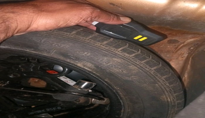 2015 Ford New Figo TREND 1.2 PETROL, Petrol, Manual, 47,525 km, tyre