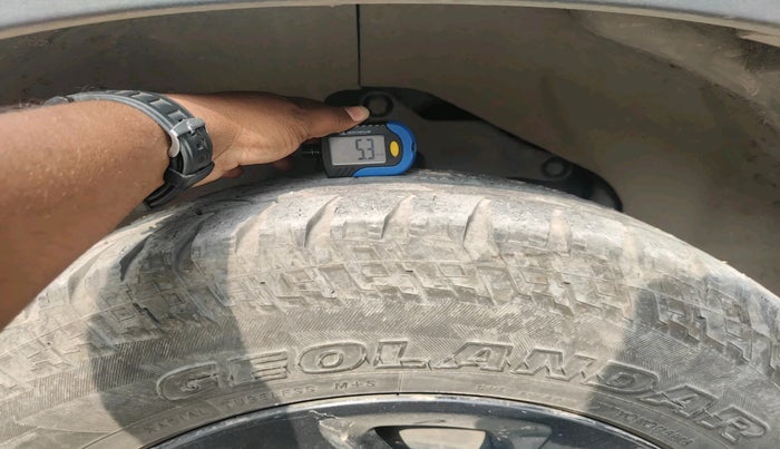 2021 Tata Harrier XZA PLUS 2.0L, Diesel, Automatic, 78,785 km, tyre