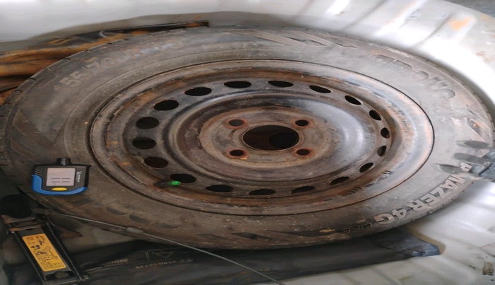 2014 Datsun Go T, Petrol, Manual, 87,378 km, tyre