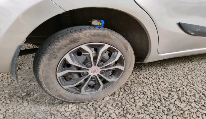 2014 Datsun Go T, Petrol, Manual, 87,378 km, tyre