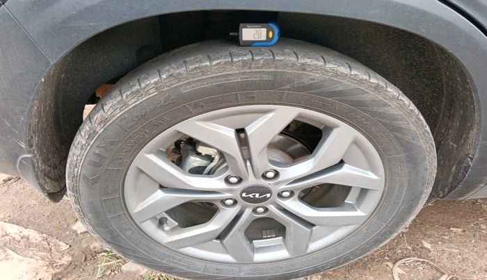 2024 KIA SELTOS  HTX 1.5 PETROL MT, Petrol, Manual, 23,259 km, tyre