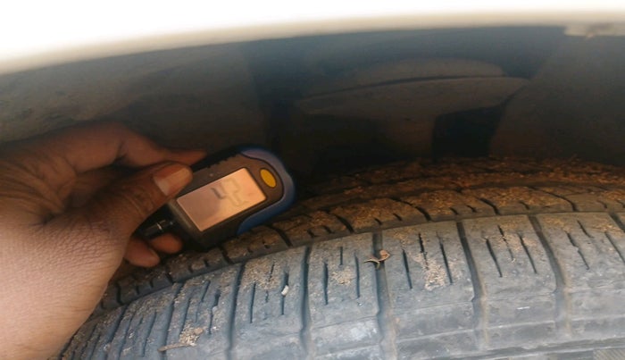 2018 Renault Duster 85 PS RXZ DIESEL, Diesel, Manual, 1,29,013 km, tyre