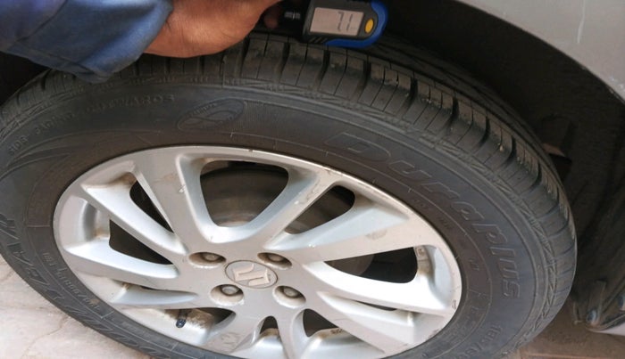 2014 Maruti Swift ZDI, Diesel, Manual, 1,24,976 km, tyre