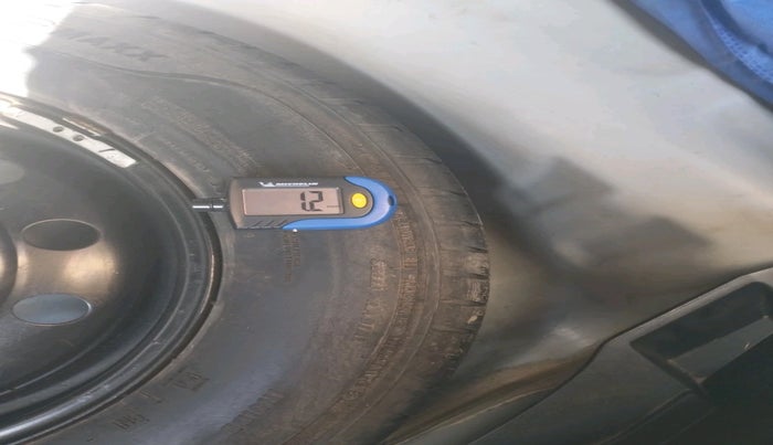 2018 Maruti Swift VDI AMT, Diesel, Automatic, 59,099 km, tyre