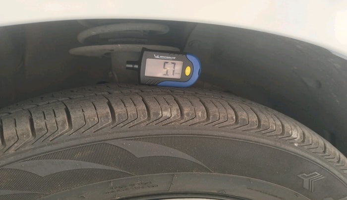 2018 Maruti Swift VDI AMT, Diesel, Automatic, 59,099 km, tyre