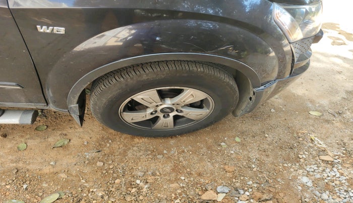 2012 Mahindra XUV500 W8, Diesel, Manual, 1,98,105 km, tyre