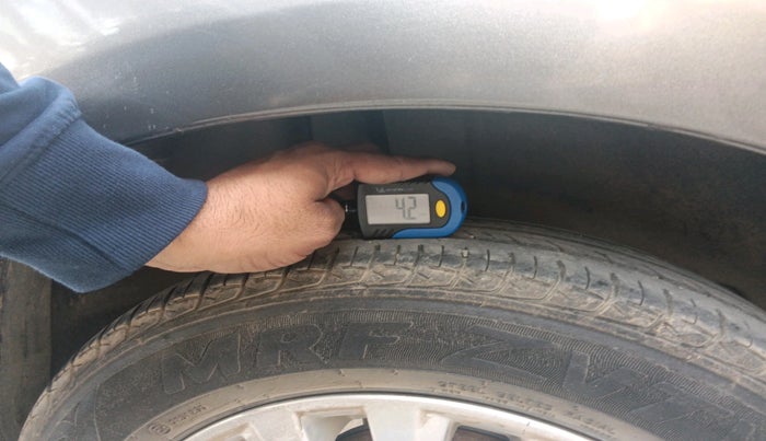 2019 Maruti Ciaz DELTA 1.5 SHVS MT PETROL, Petrol, Manual, 60,004 km, tyre