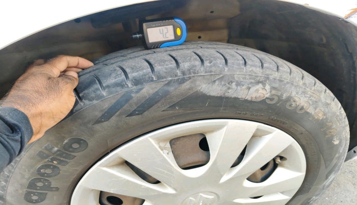 2014 Maruti Swift Dzire VDI, Diesel, Manual, 1,31,842 km, tyre