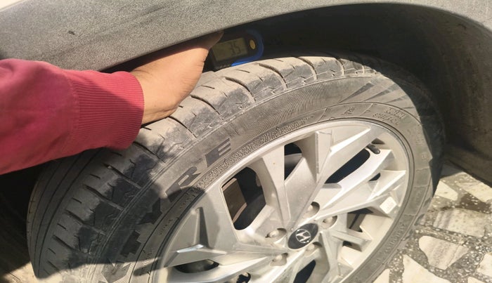 2021 Hyundai Creta SX 1.5 PETROL, Petrol, Manual, 54,608 km, tyre