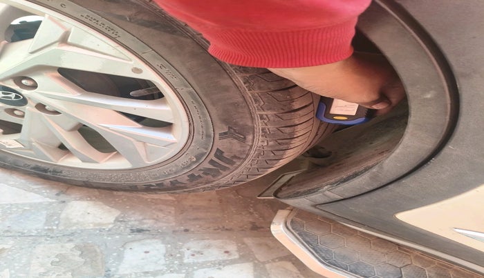 2021 Hyundai Creta SX 1.5 PETROL, Petrol, Manual, 54,608 km, tyre