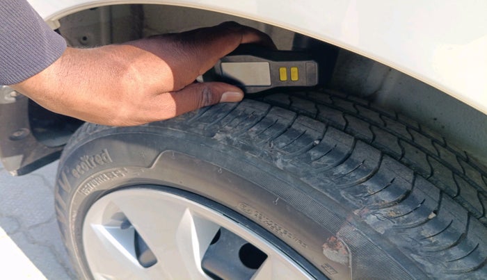 2024 Maruti New Wagon-R VXI 1.0, Petrol, Manual, 27,453 km, tyre